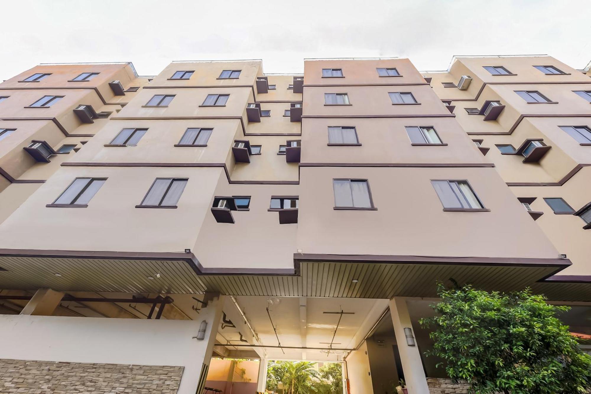 Cote D' Azure Hotel Las Piñas Bagian luar foto