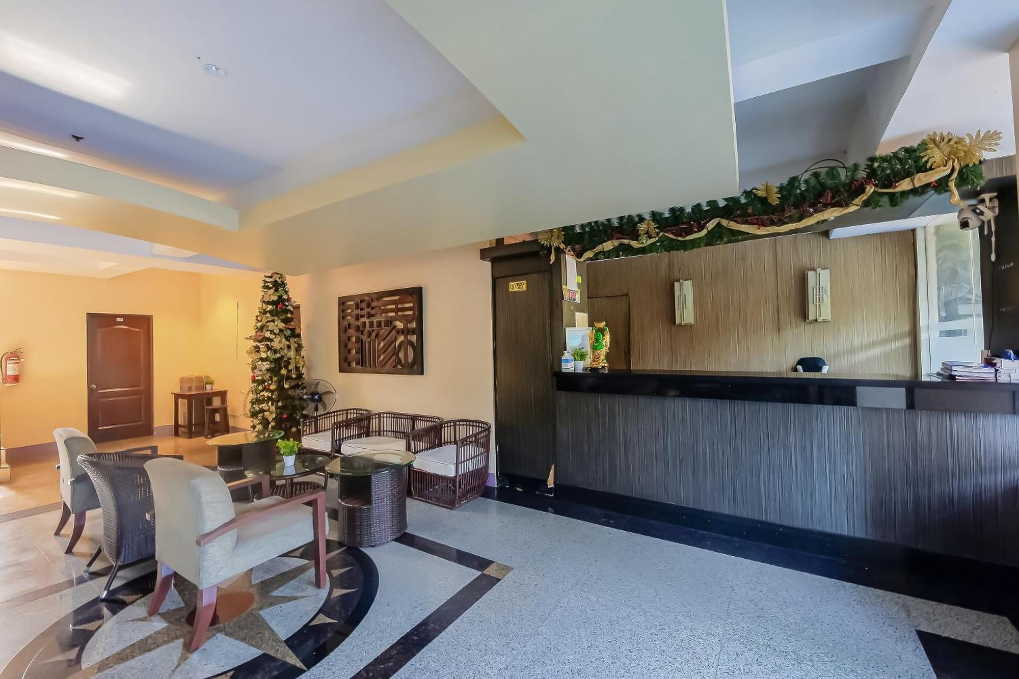 Cote D' Azure Hotel Las Piñas Bagian luar foto